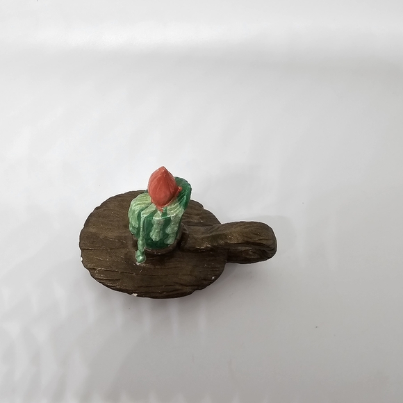 Vintage Christmas Green Candle With Red Flame Ceramic Holiday Display Decor - Picture 3 of 6